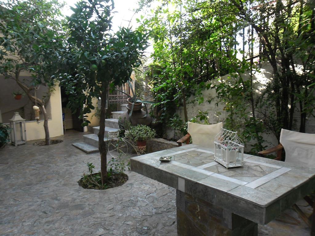 Litsa Apartment Plomari Exterior photo